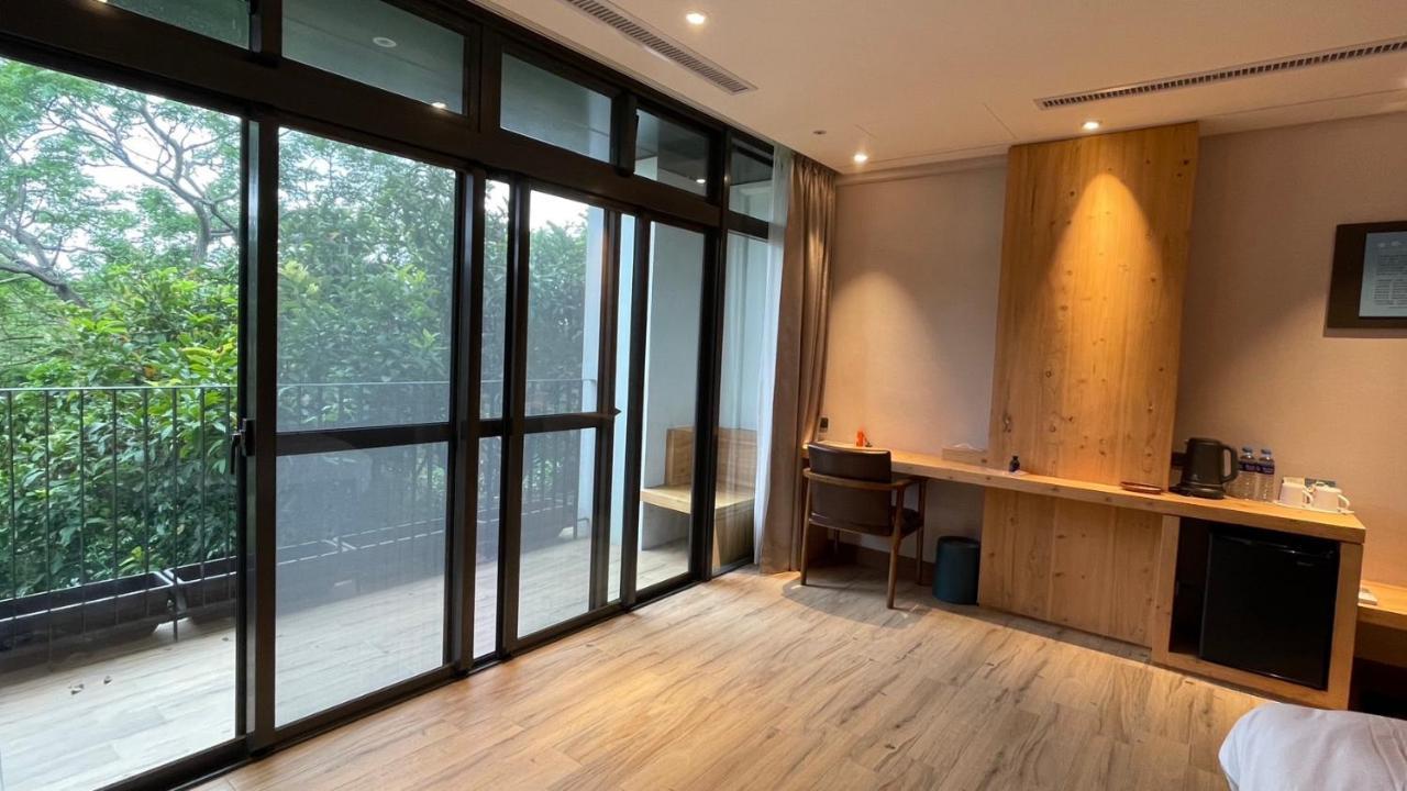 Appartement La Tree 普椿農場木子莊園 à Donghe Extérieur photo